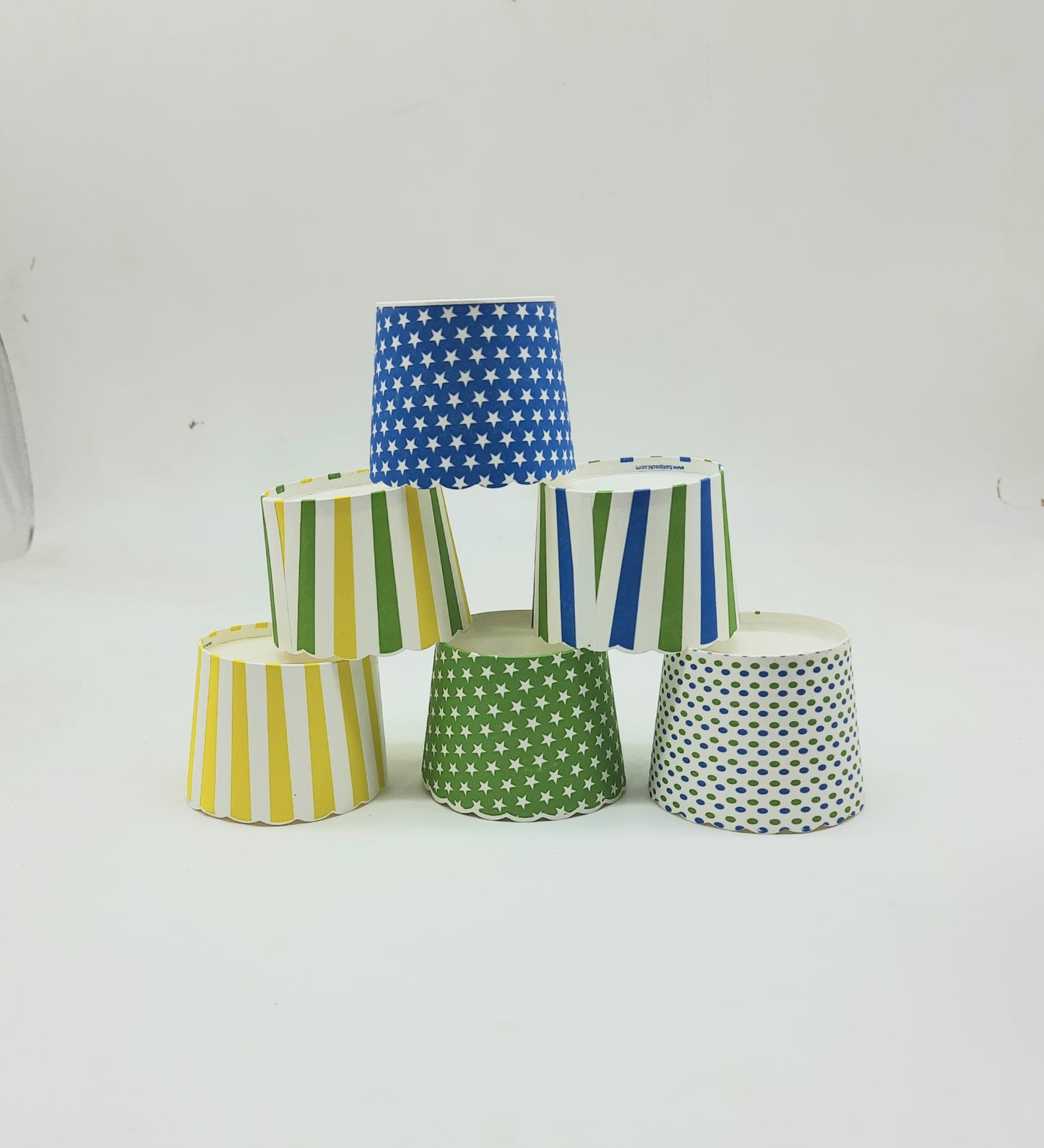 2.5 inch cupcake liner pack of 50 (random Design)