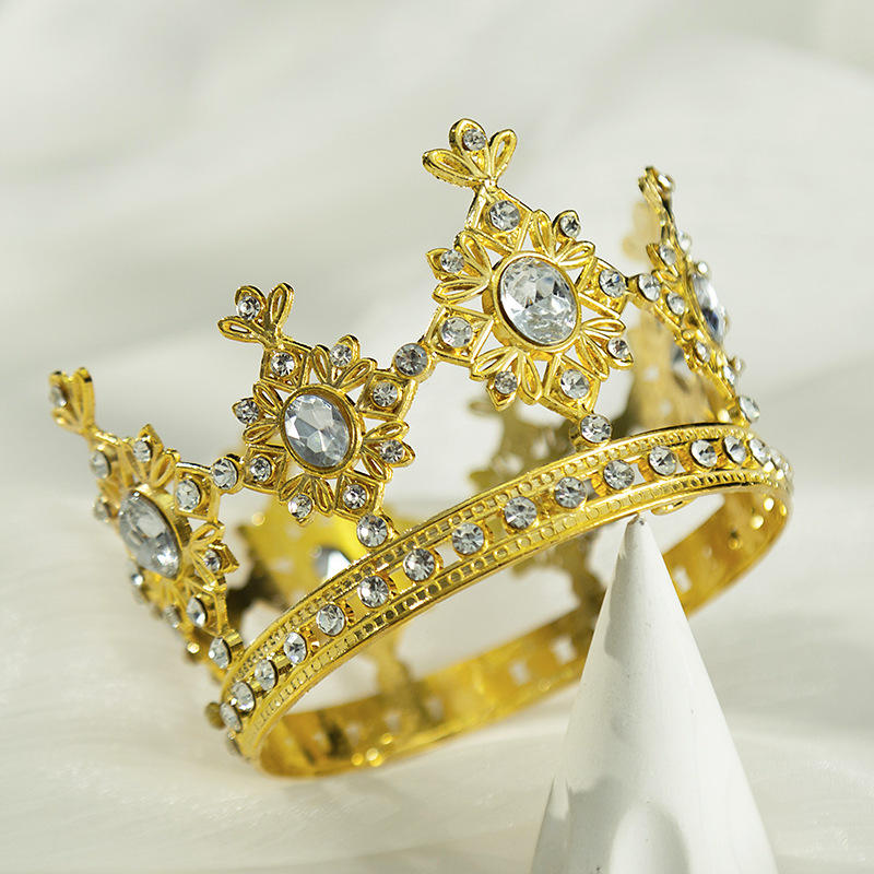 Golden Metal Medium Crown