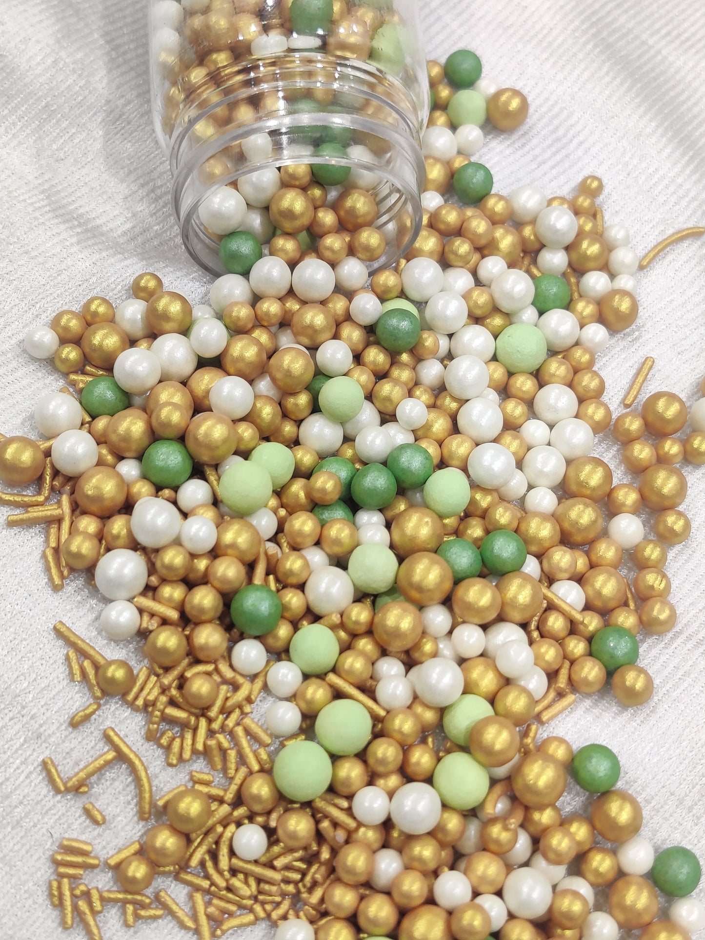 Tastycraft Round Christmas Sprinkles