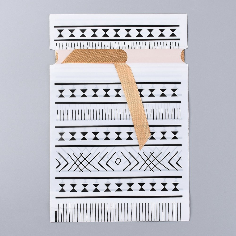 Plastic Pouche size 7x4.5 inch