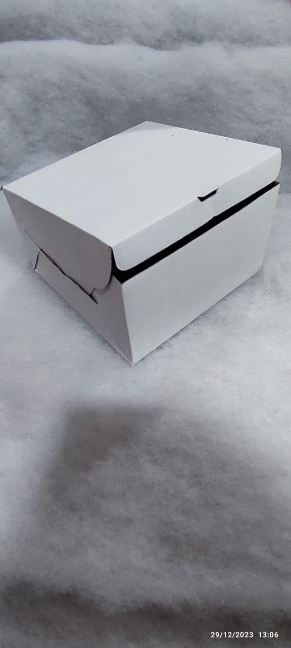 1 Pound Cake Box 8X8X5 White