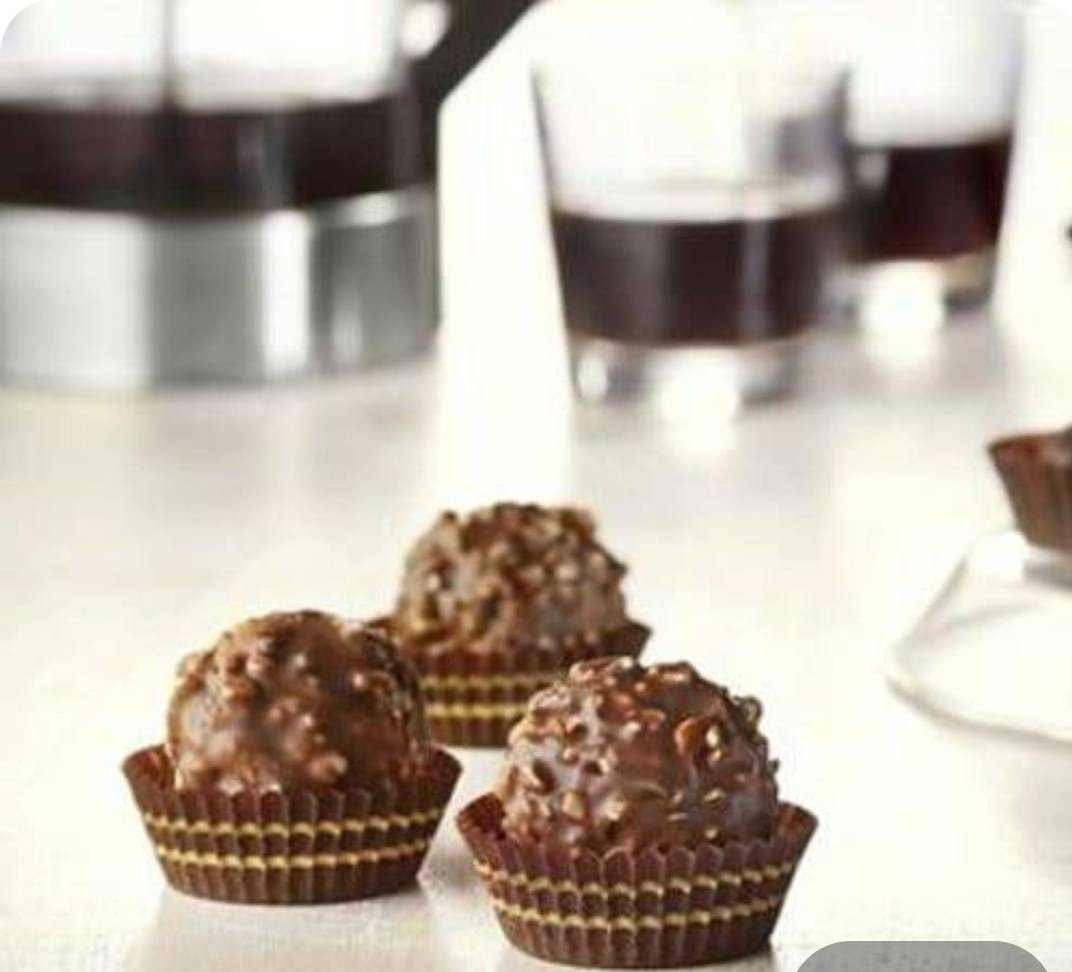 Ferrero Liner pack of 100