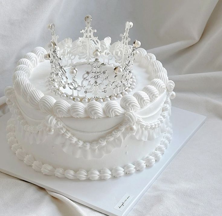 Silver Metal Big Crown