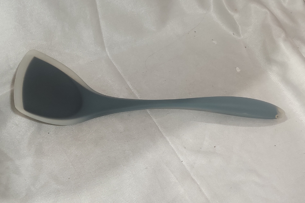 Premium quality silicone grip spoon size-13.8 inch