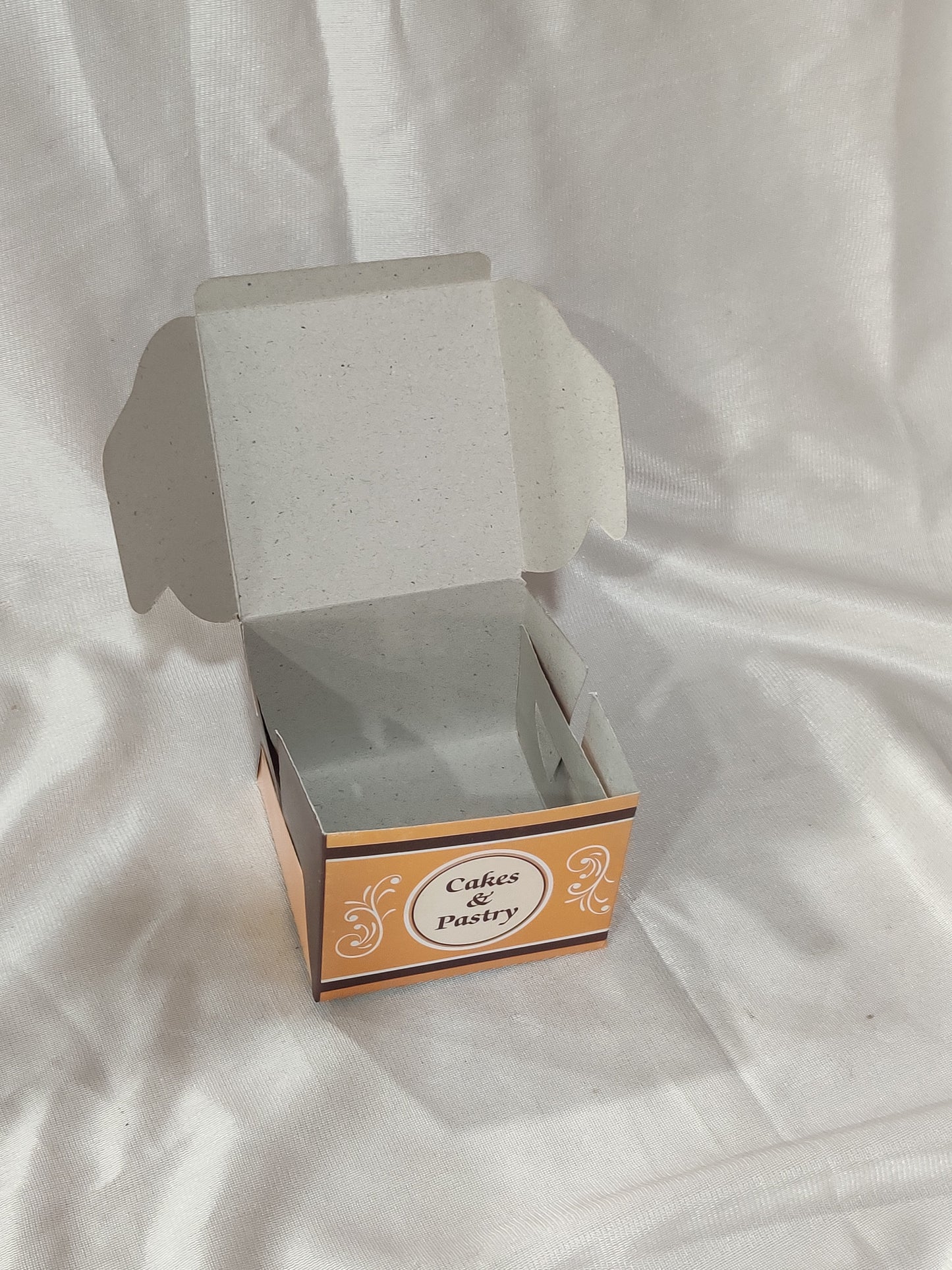 Pastry box Size- 3.8*3inch