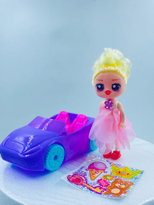 Car toy topper with doll (Random doll)