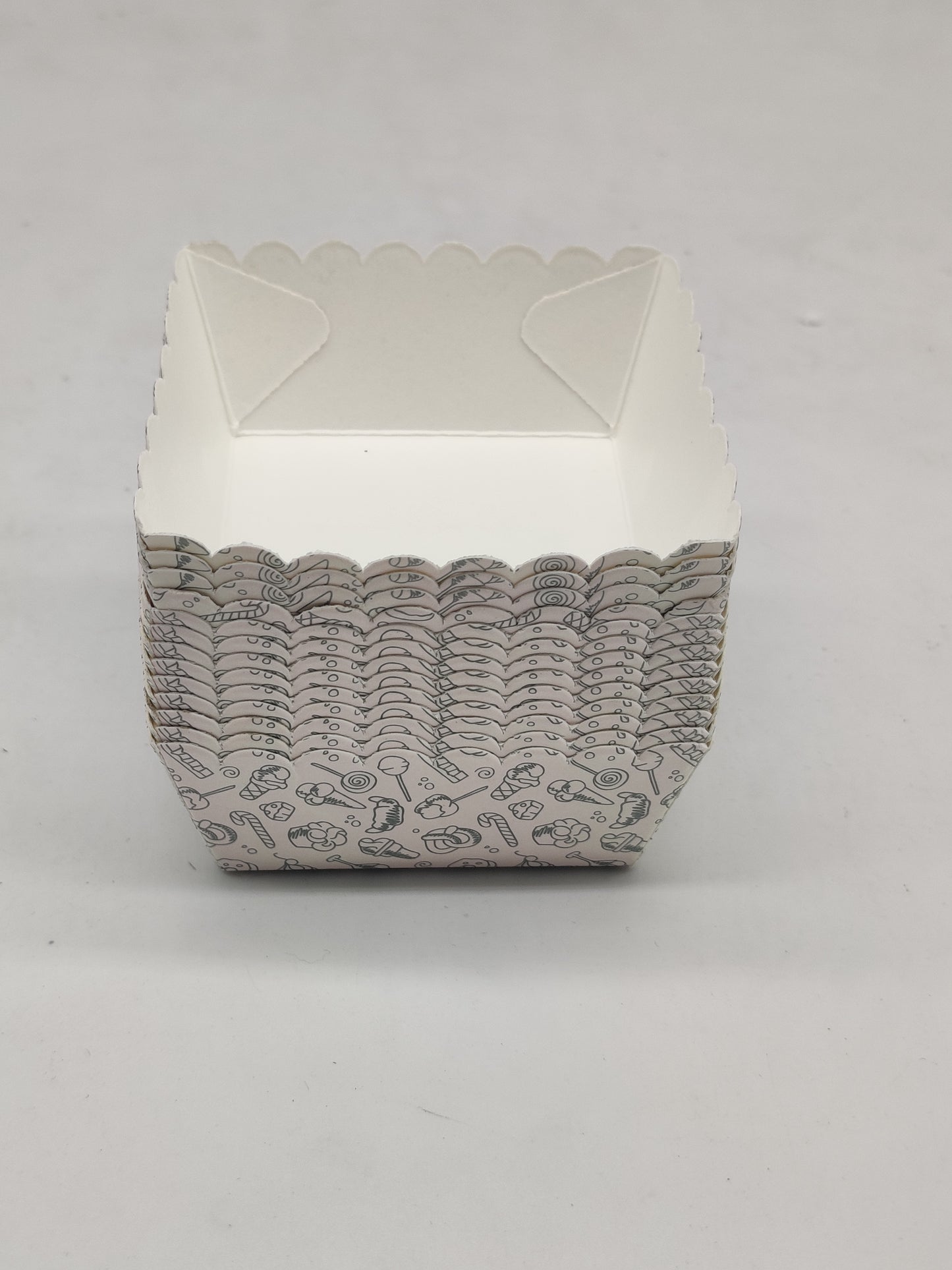 Square Brownie Liner pack of 50