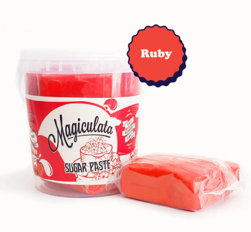 Magiculata sugar paste Ruby fondant