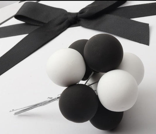 Foam Balloon Topper Black & white colour