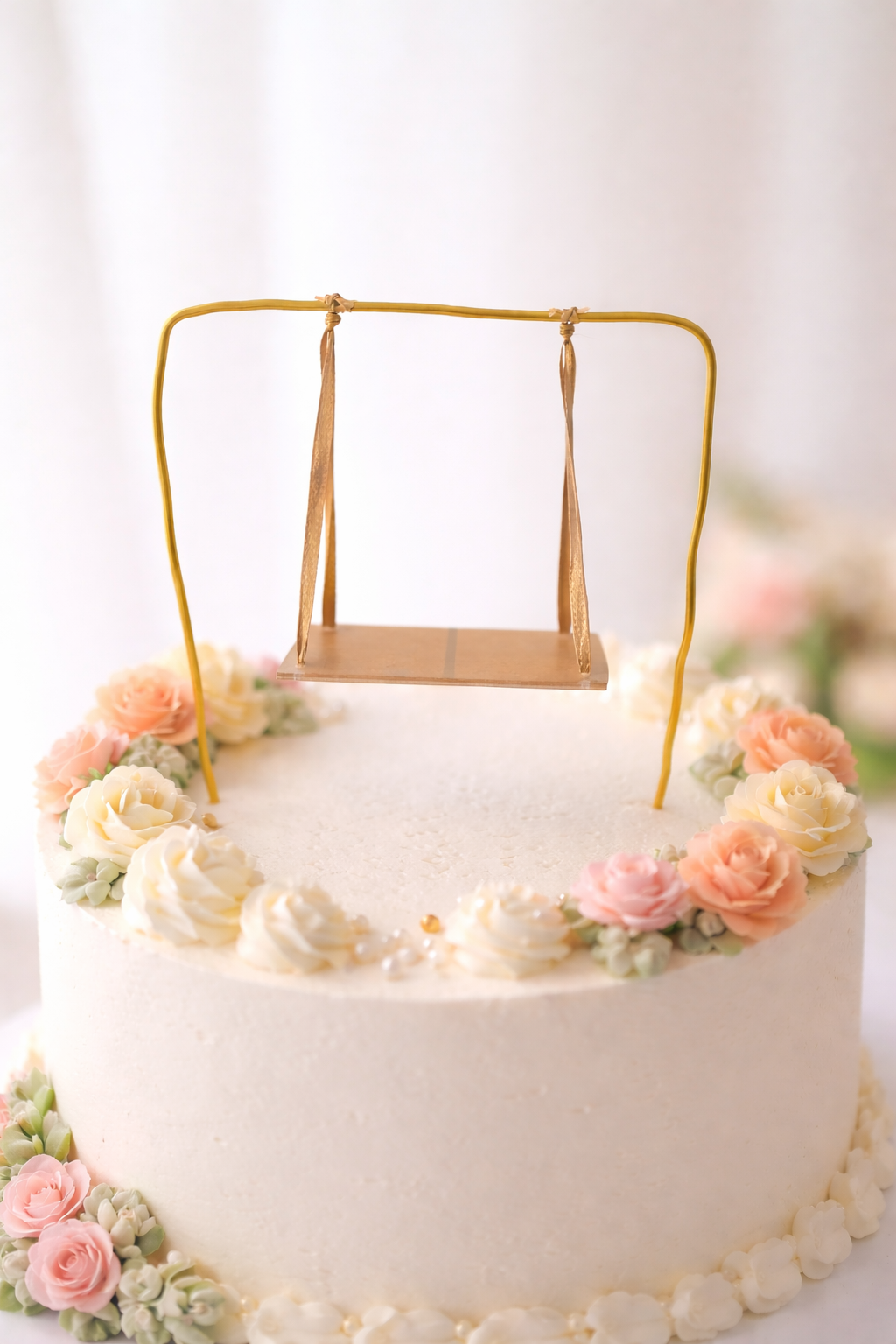 Swing cake topper