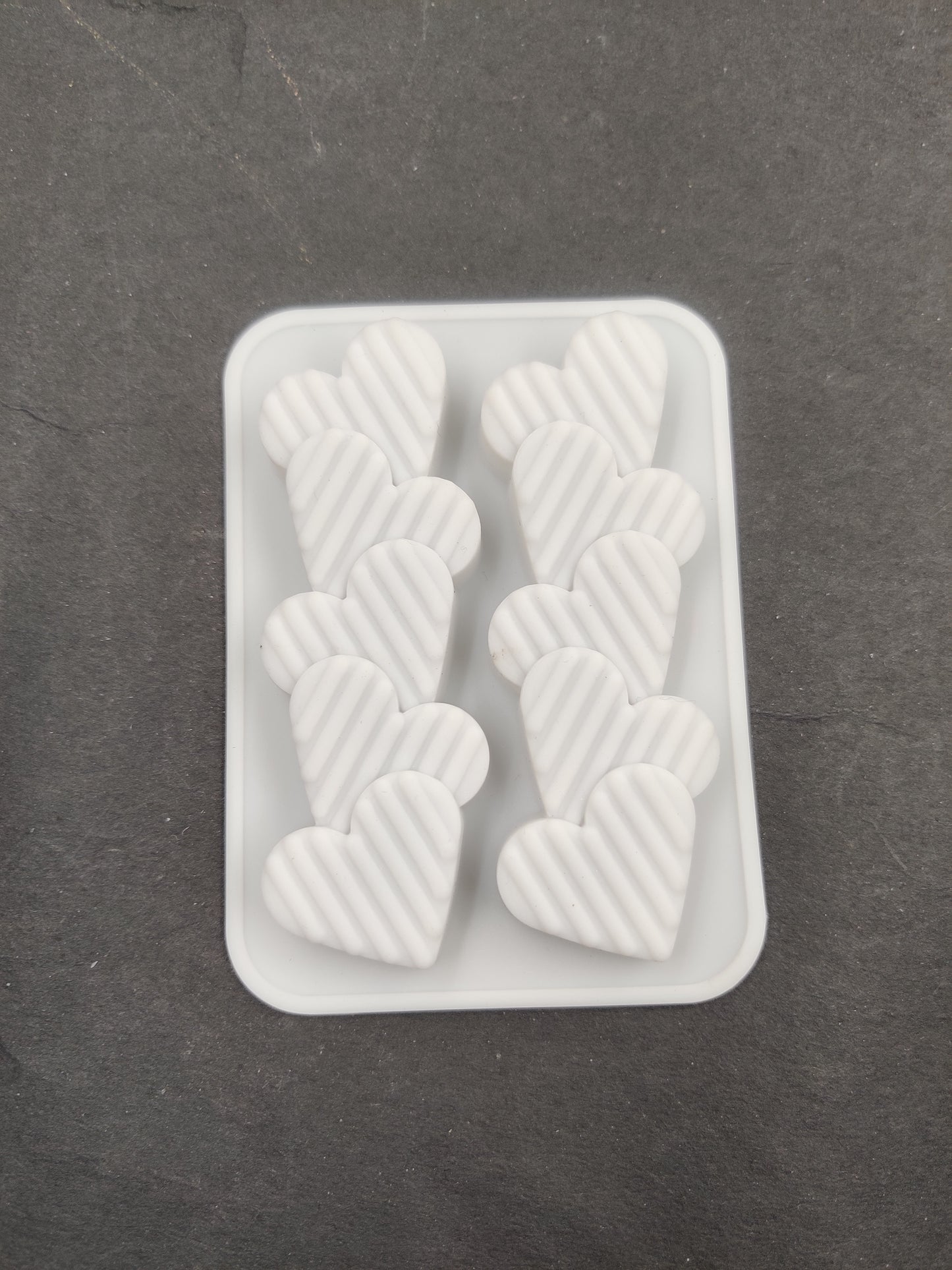 Heat wave resin mould