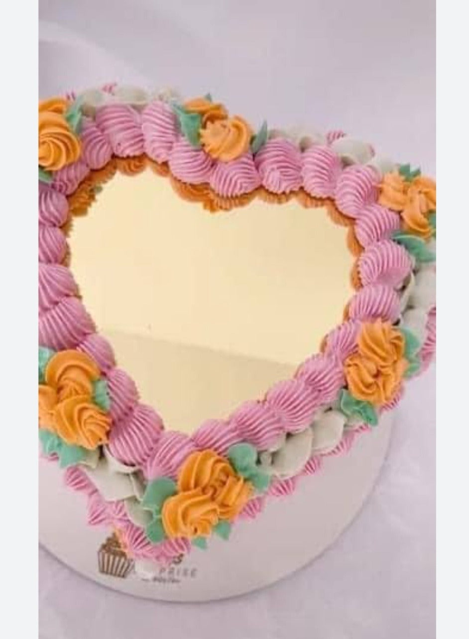 Heart selfie Golden mirror for cake size - 7.5 Inch