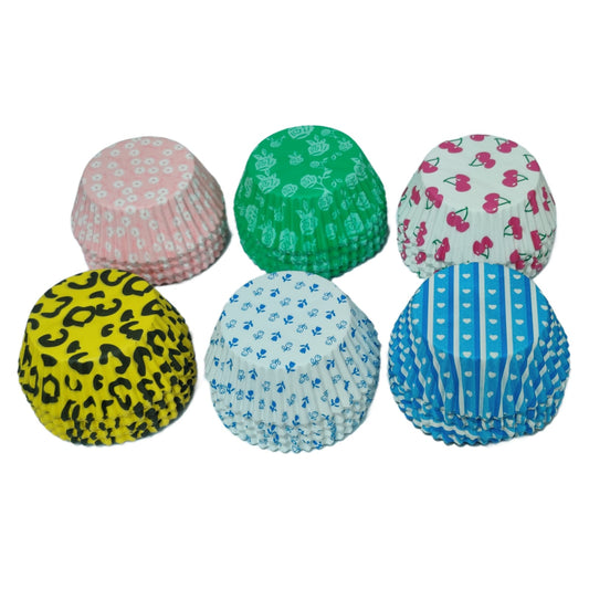 Cupcake liner pack of 100 ( Random colour) size -2.5x1 inch