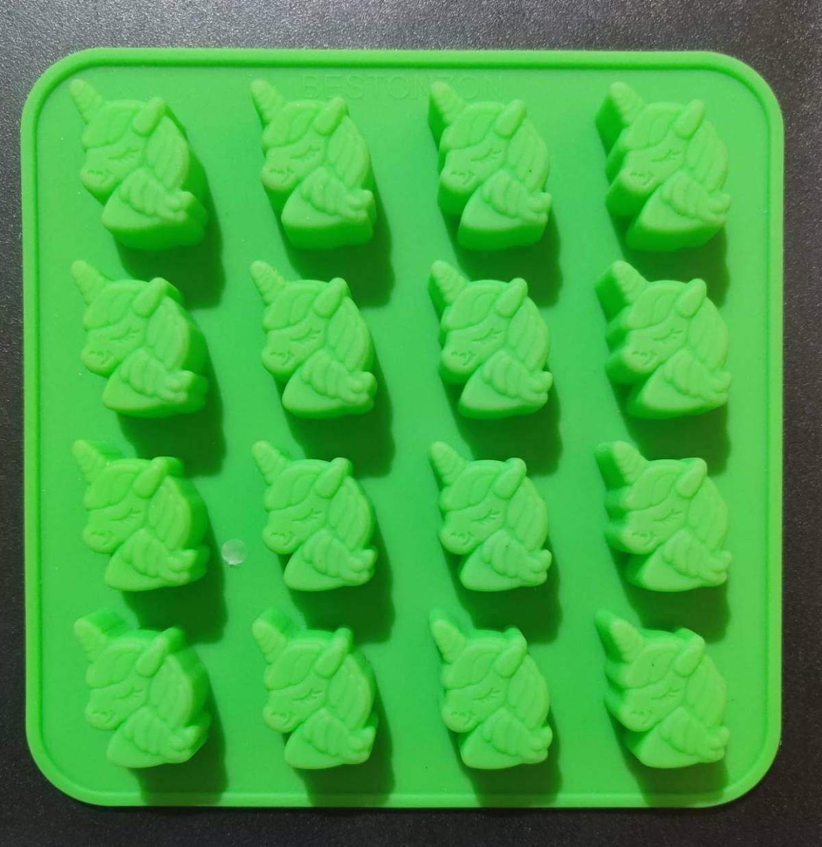 Mini Unicorn Silicon Mould

Size - 8*7 Inch