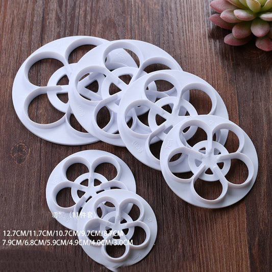 Beautiful gum paste flower cutter