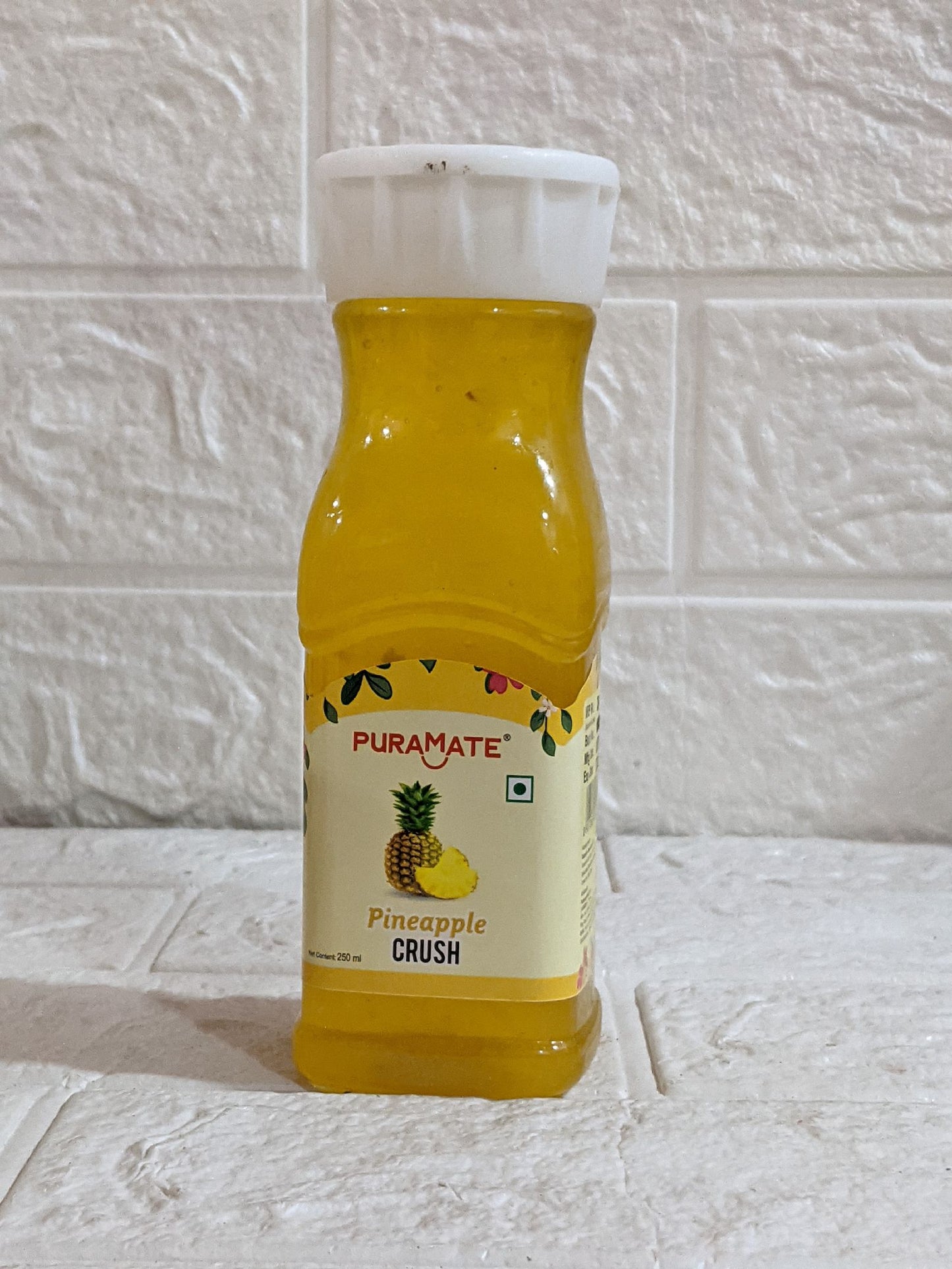 Puramate Pineapple Crush 
250 ml