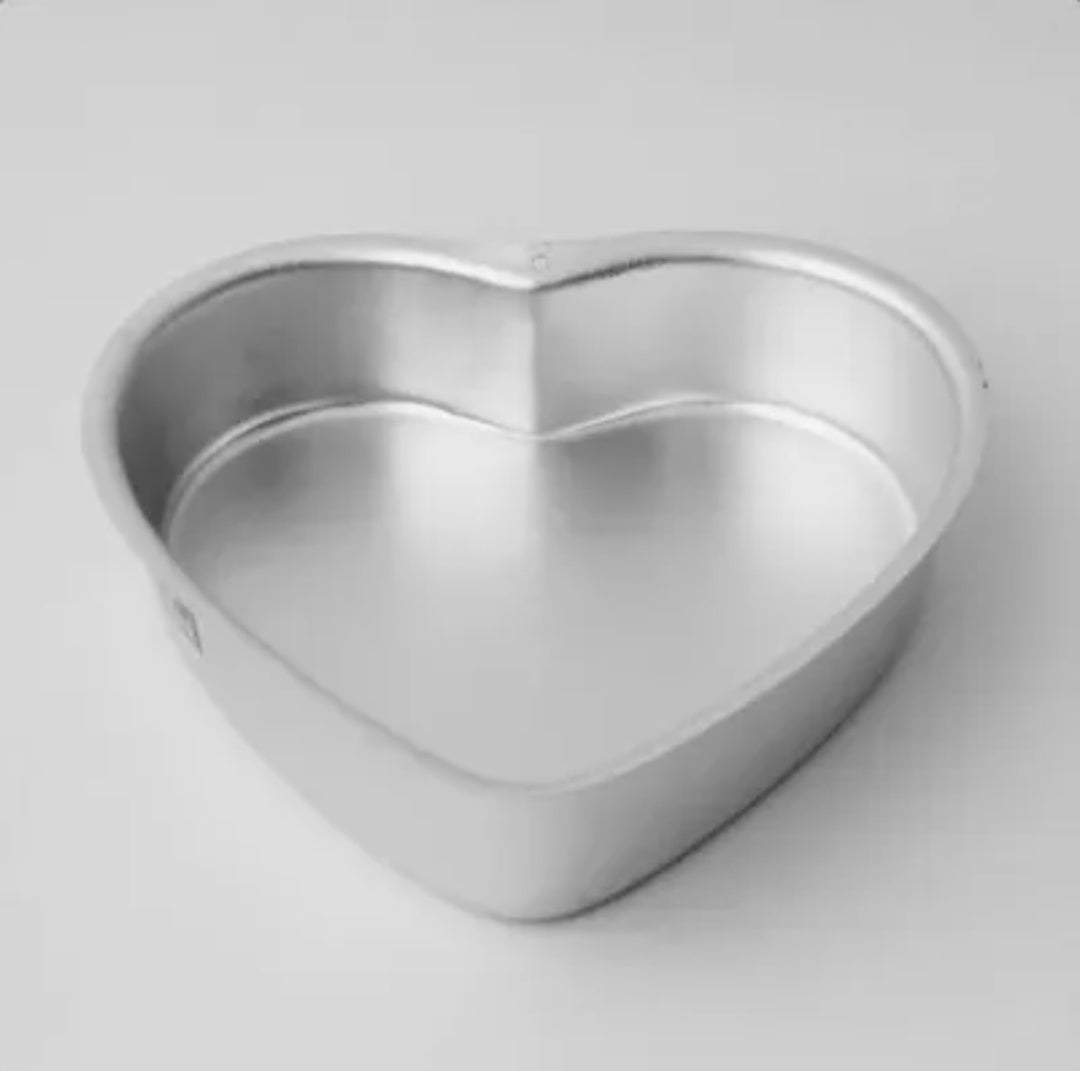 Heart cake Tin 6 Inch