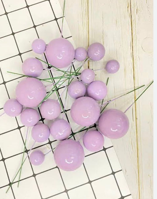 Mix Size Faux Balls Pastel Lilac colour pack of 20